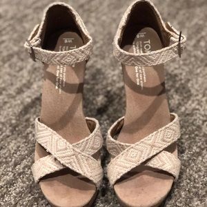 Womens TOMS Sienna Wedge